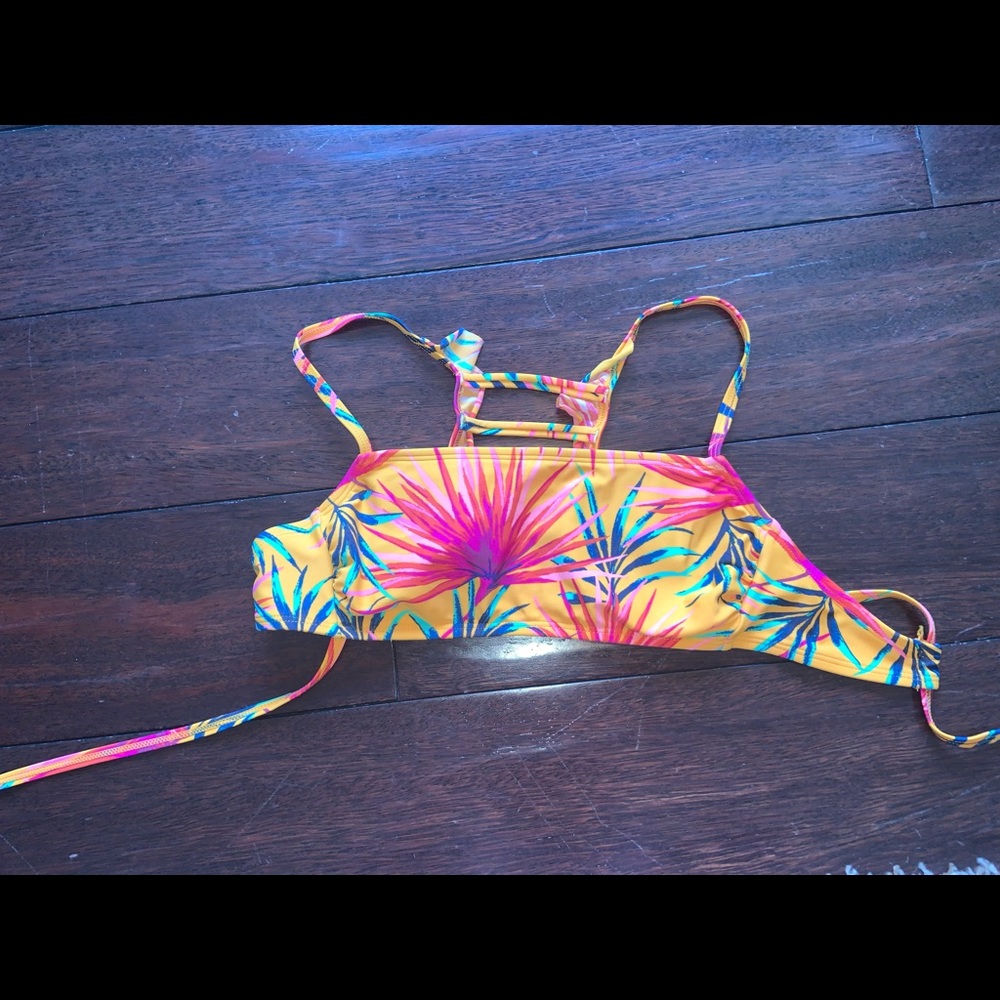 Target bikini top